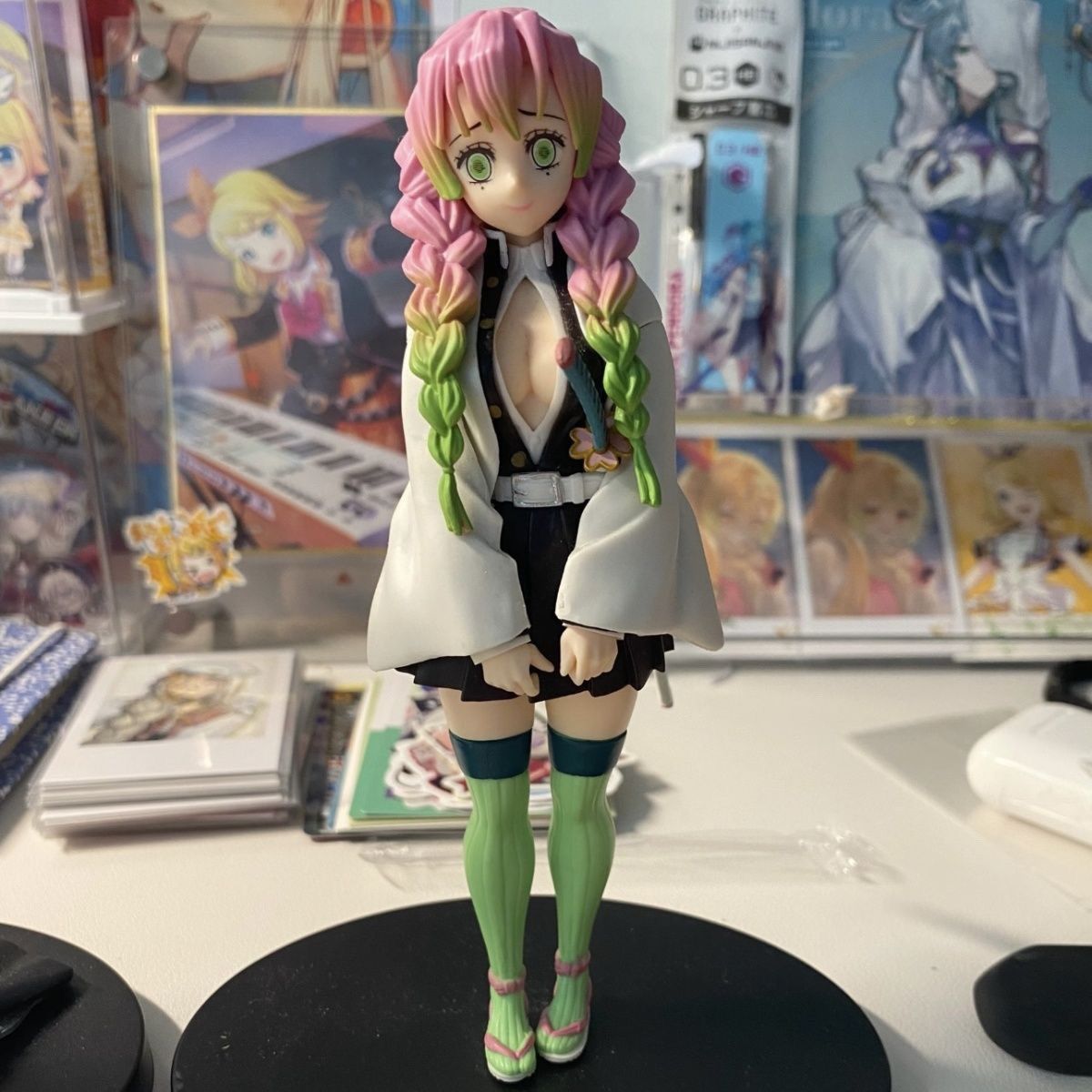 Cosplay Prop Display - Demon Slayer: Figura de Mitsuri Kanroji