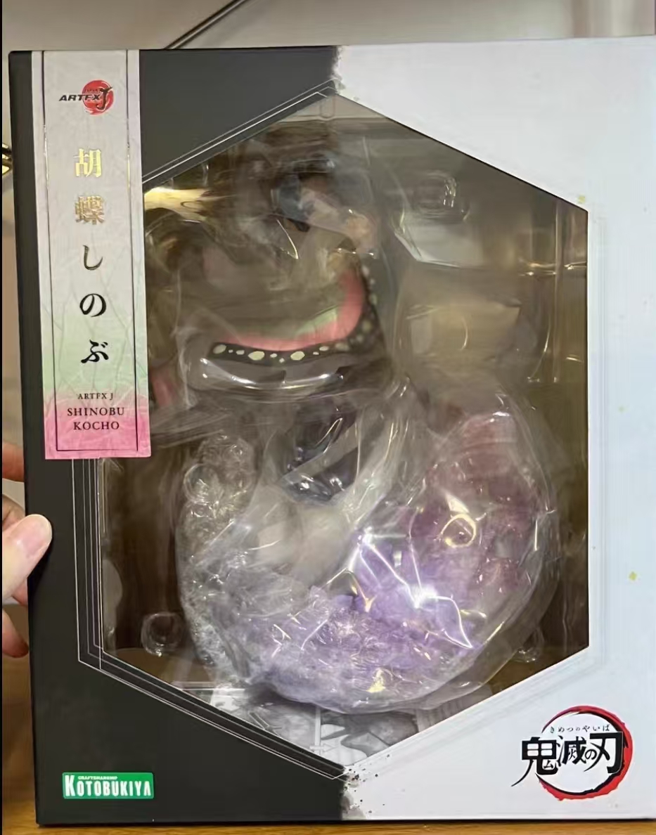 Figura Colecionável Original K - Kotobukiya Artfx avaliação e preço