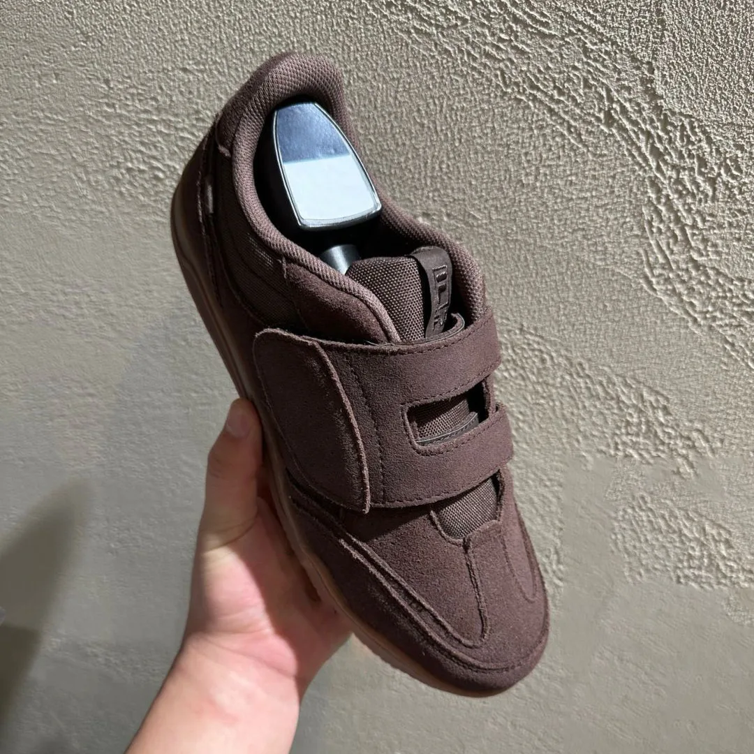 Tênis retrô com tira de velcro - Velcro Hook Loop avaliação e preço